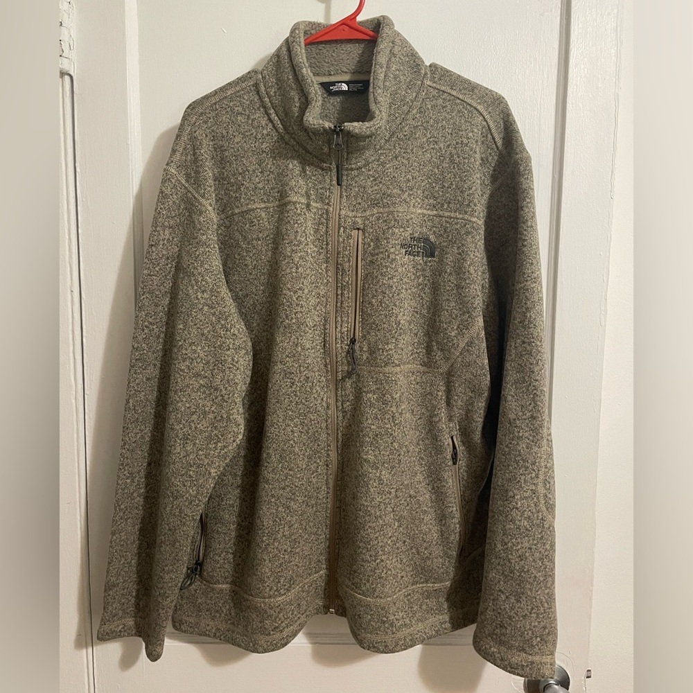 North face size xl no damages